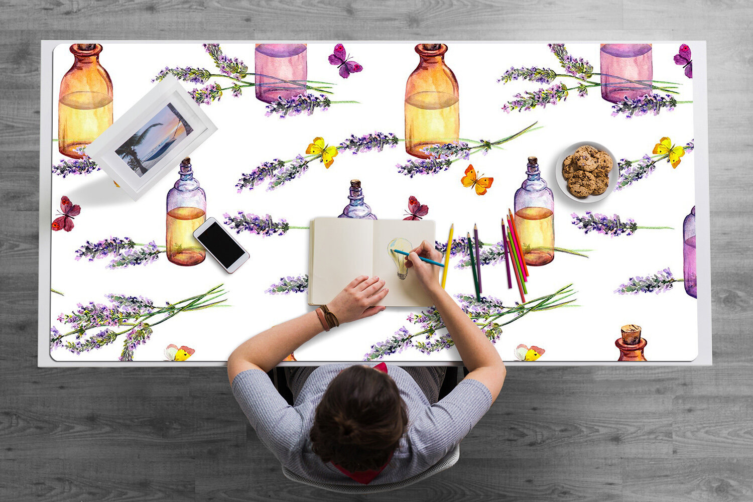 Decormat stalo kilimėlis, levandų aliejus, 90x45 cm kaina ir informacija | Staltiesės, servetėlės | pigu.lt