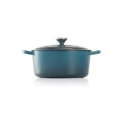 Чугунная  кастрюля Le Creuset, 24см / 4,2л цена и информация | Кастрюли, скороварки | pigu.lt