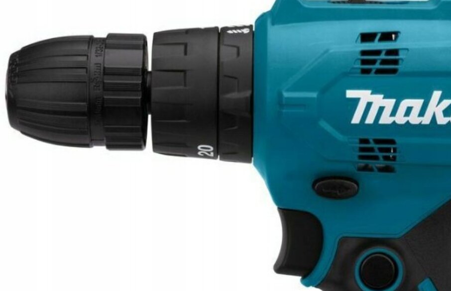 Suktukas Makita 230 V HP0300 цена и информация | Suktuvai, gręžtuvai | pigu.lt