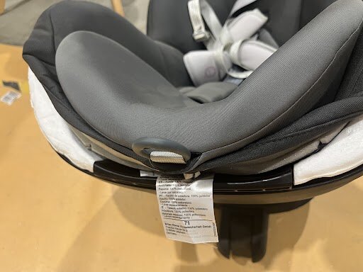 Prekė su pažeidimu.Automobilinė kėdutė Britax Dualfix² R, 0-18 kg, Storm Grey 2000032197 цена и информация | Prekės su pažeidimu | pigu.lt