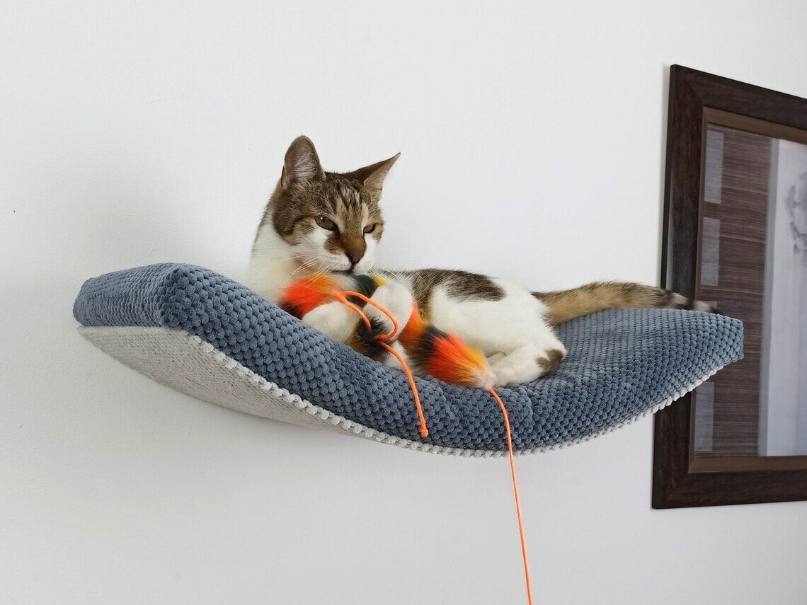 Metalinė sieninė lentyna Cat's Atelier ARC, 60 cm kaina ir informacija | Guoliai, pagalvėlės | pigu.lt