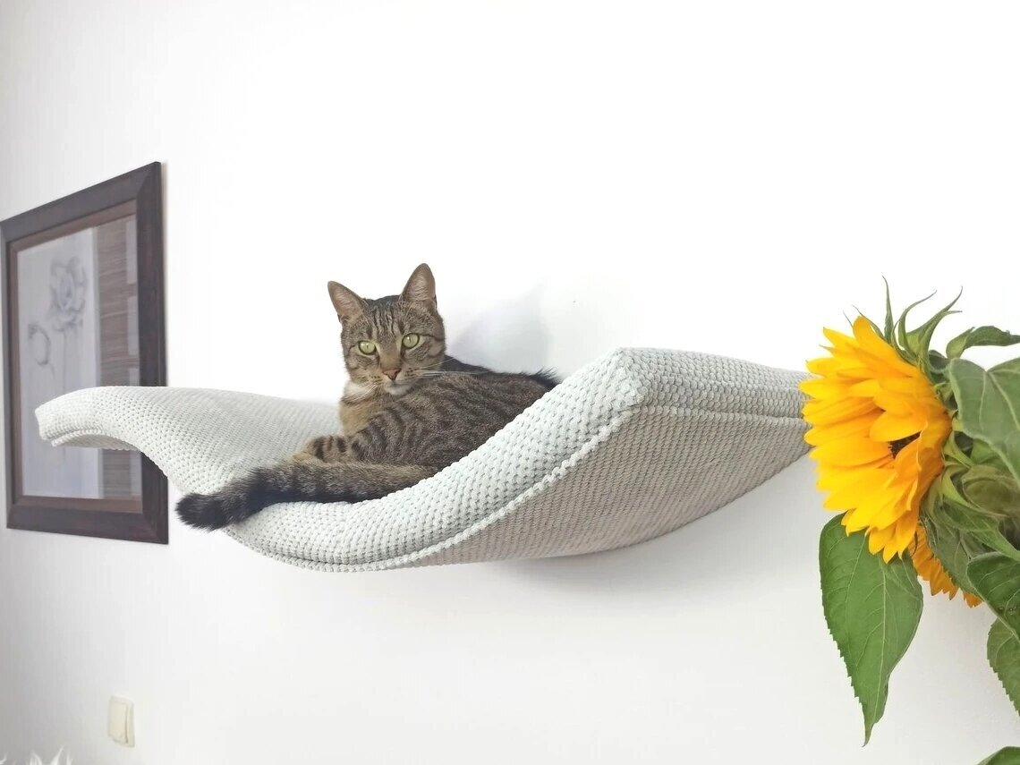 Metalinė sieninė lentyna katėms Wave, 75 cm kaina ir informacija | Guoliai, pagalvėlės | pigu.lt