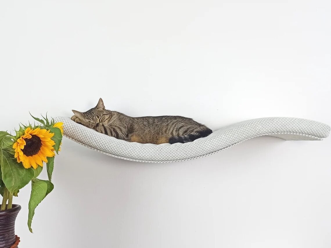 Metalinė sieninė lentyna katėms Cat's Atelier Wave kaina ir informacija | Guoliai, pagalvėlės | pigu.lt