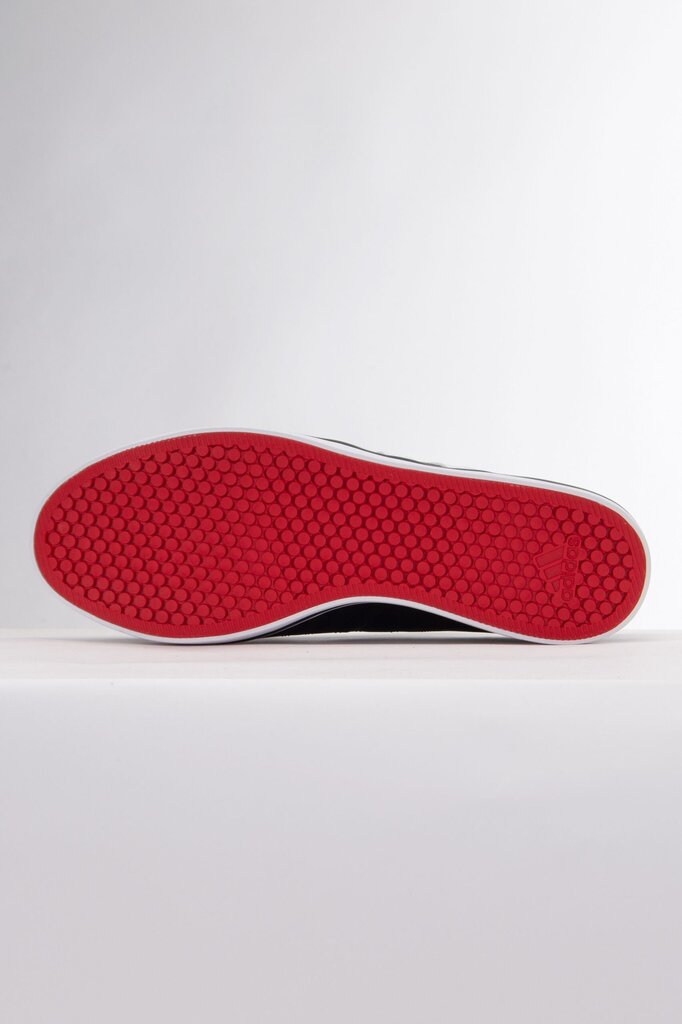 Laisvalaikio batai vyrams Adidas HP6009, juodi цена и информация | Kedai vyrams | pigu.lt