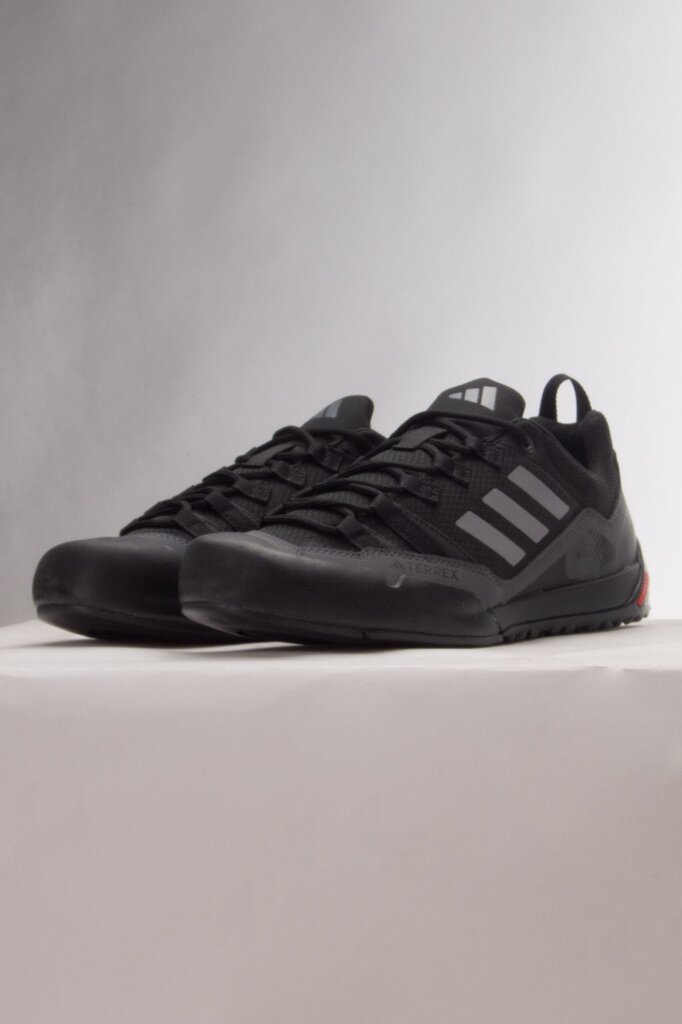 Žygio batai vyrams Adidas Terrex Swift Solo 2 IE6901, juodi kaina ir informacija | Vyriški batai | pigu.lt