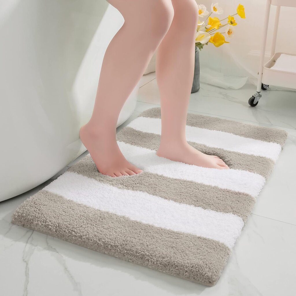Neslystantis vonios kilimėlis Chakme, 61x91 cm, baltas/smėlio spalvos kaina ir informacija | Vonios kambario aksesuarai | pigu.lt