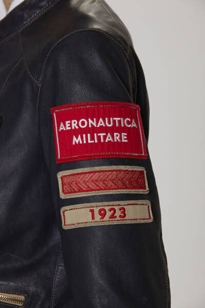 Striukė moterims Aeronautica Militare 51734-328, juoda kaina ir informacija | Striukės moterims | pigu.lt