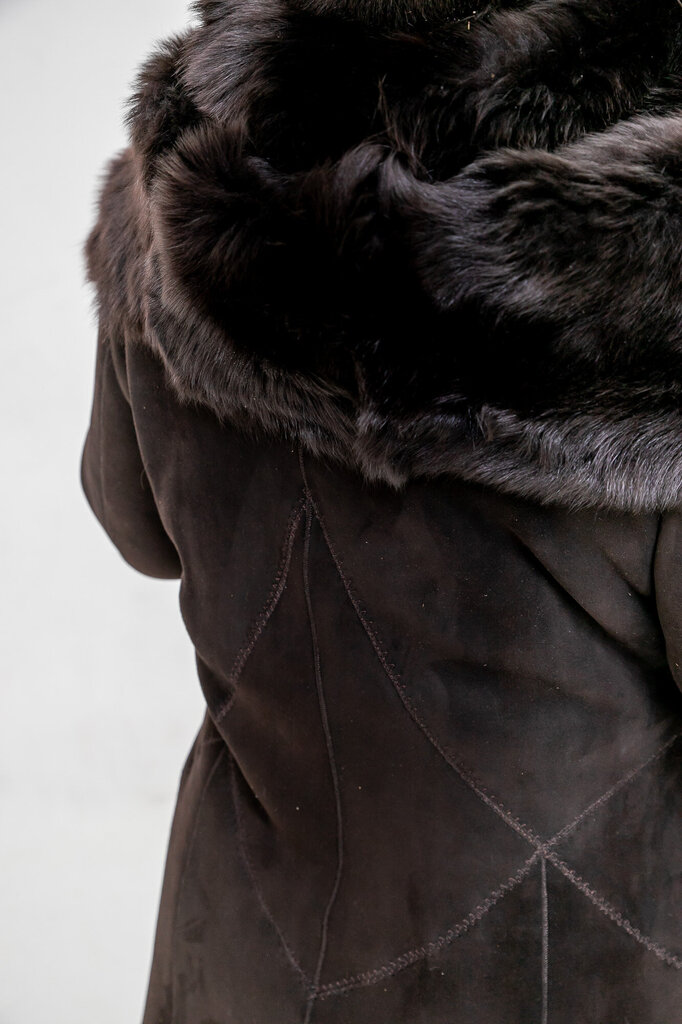 Moteriškas rudos spalvos zomšinis paltas kaina ir informacija | Paltai moterims | pigu.lt