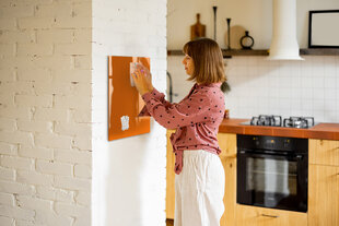 Magnetinė lenta Oranžinė Spalva, 40x60 cm kaina ir informacija | Kanceliarinės prekės | pigu.lt