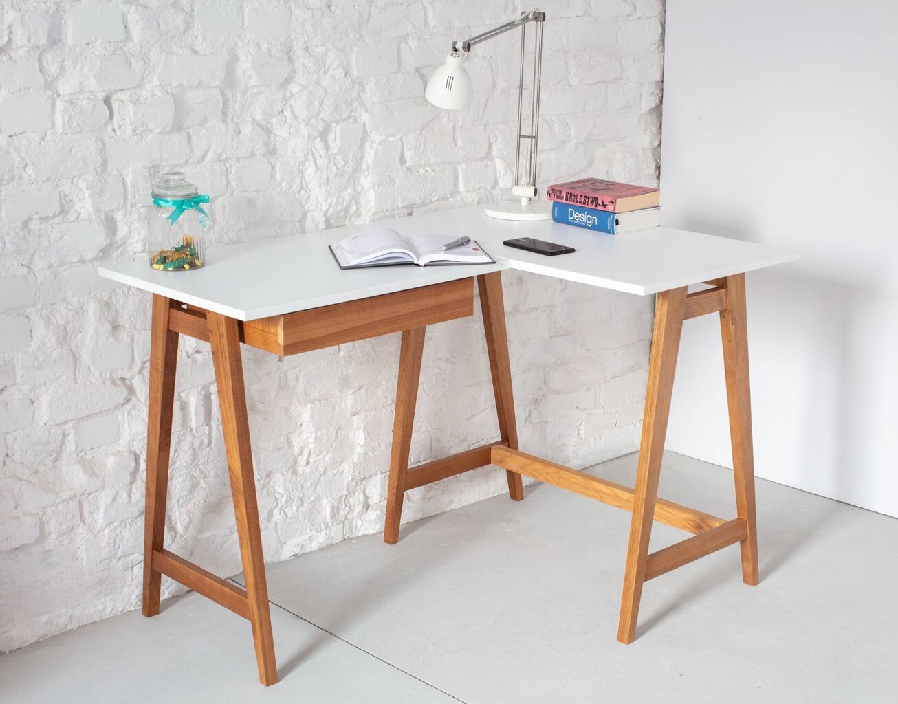 Rašomasis stalas Luka, 115x85 cm, baltas цена и информация | Kompiuteriniai, rašomieji stalai | pigu.lt