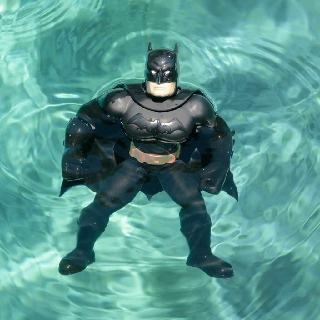 Figūrėlė Spin Master Swimways Batman, 21 cm цена и информация | Žaislai berniukams | pigu.lt