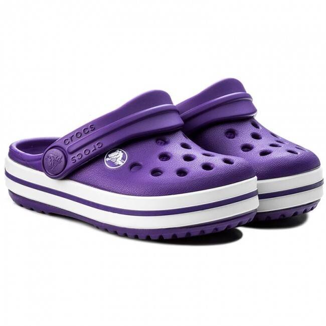 Šlepetės berniukams Crocs 204537-50L, violetinės цена и информация | Šlepetės, kambario avalynė vaikams | pigu.lt