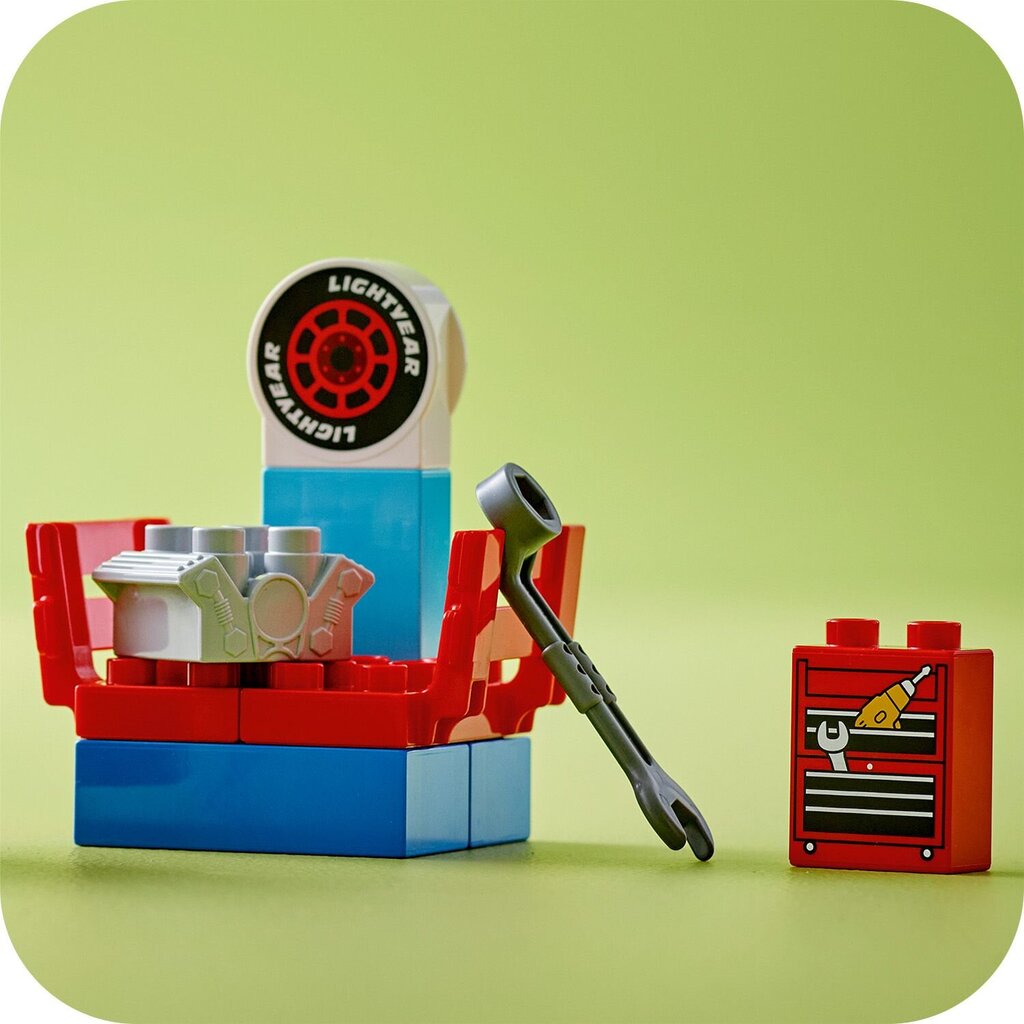 10417 LEGO® DUPLO Disney ir Pixar Ratai Makas lenktynėse kaina ir informacija | Konstruktoriai ir kaladėlės | pigu.lt