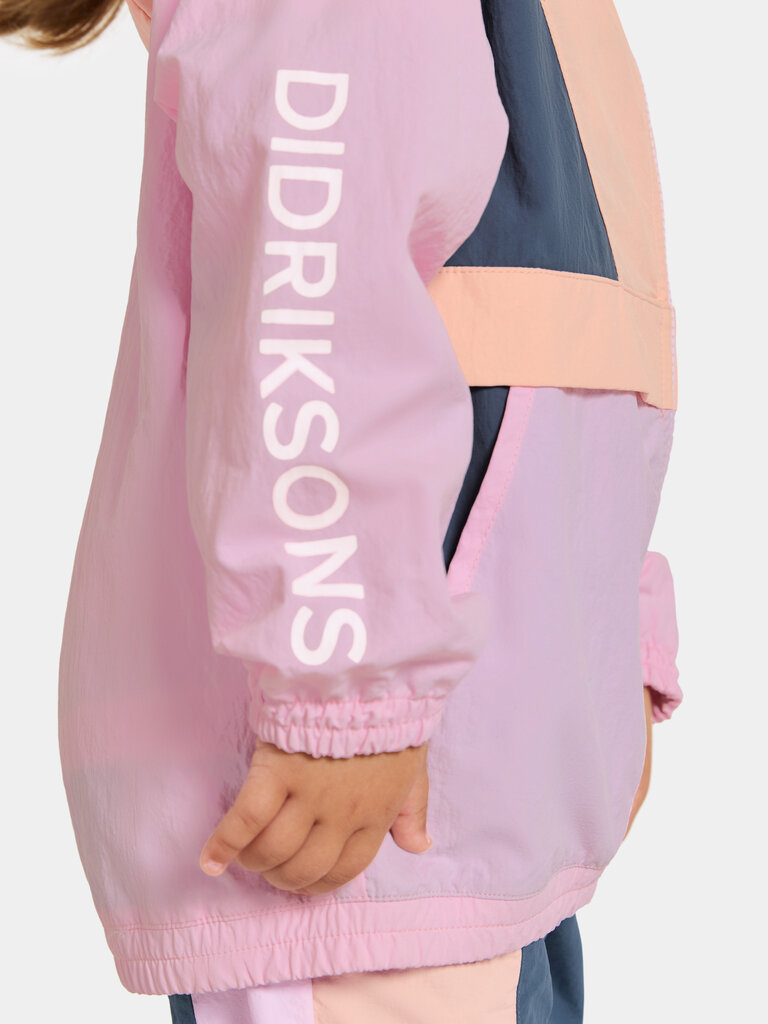 Didriksons vaikiška pavasario-rudens striukė NYPON, šviesiai rožinė kaina ir informacija | Striukės, paltai mergaitėms | pigu.lt