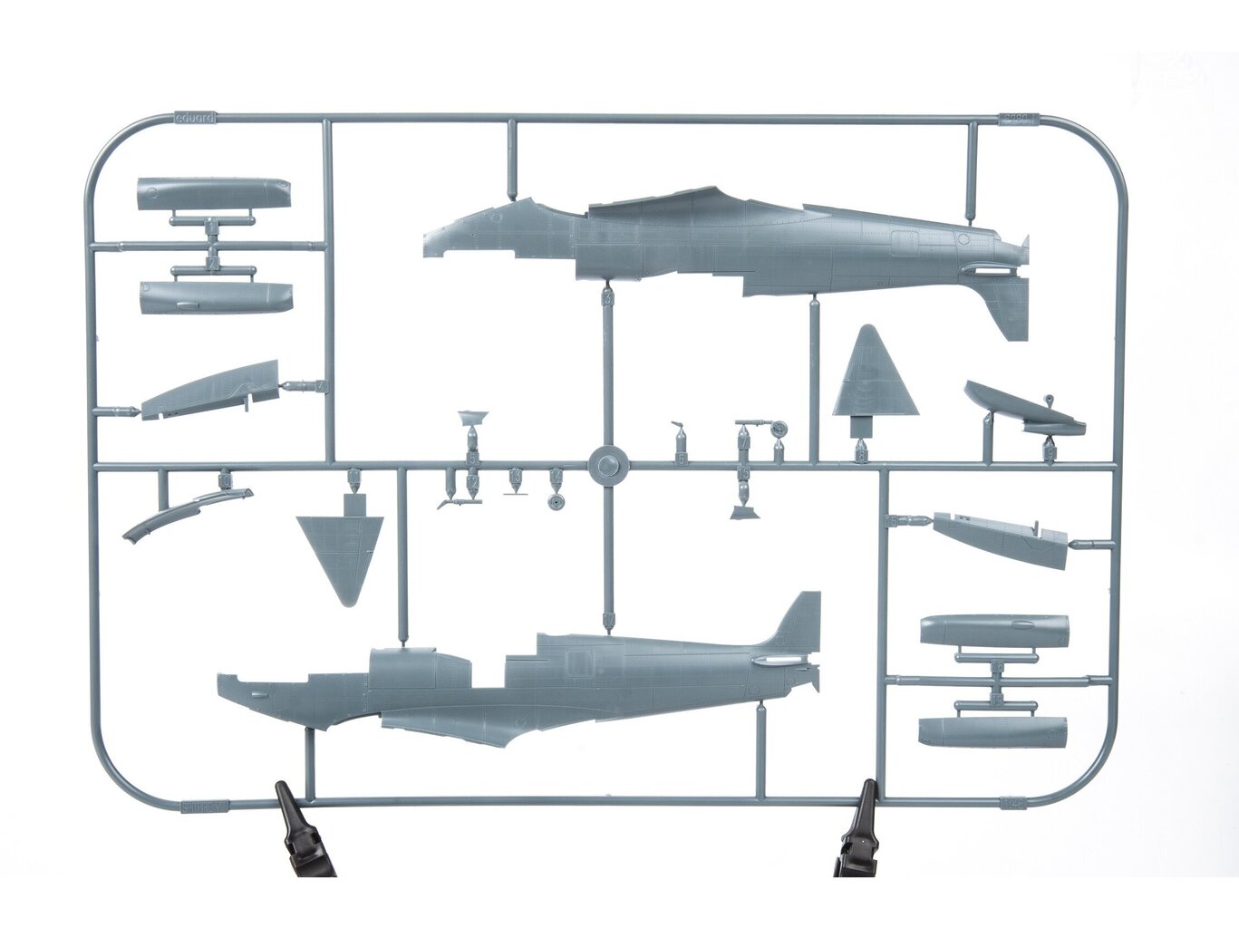 Surenkamas modelis Supermarine Spitfire Mk.VIII ProfiPack Eduard 8284 kaina ir informacija | Konstruktoriai ir kaladėlės | pigu.lt