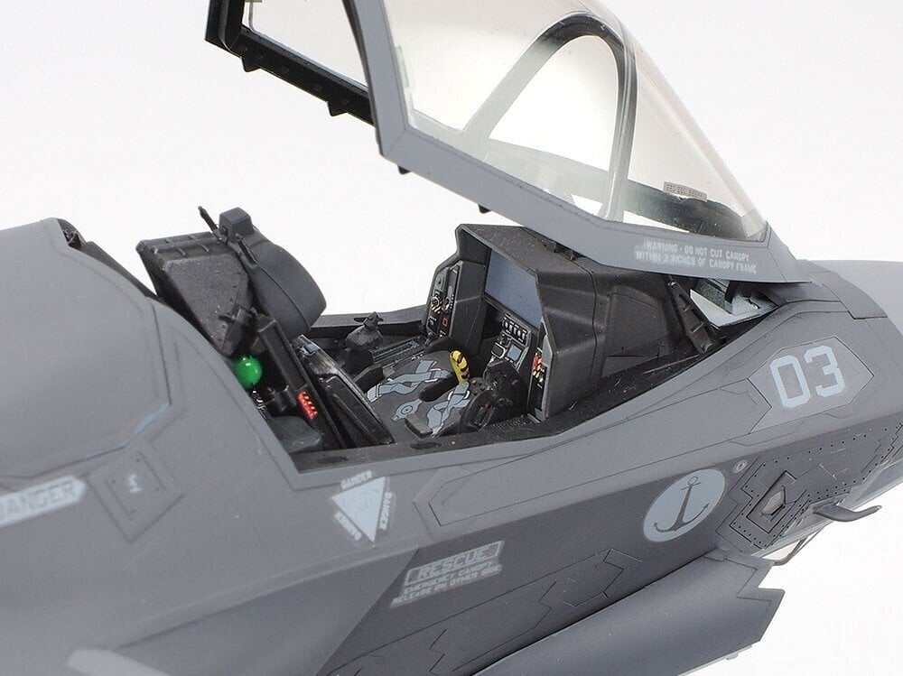 Surenkamas naikintuvo modelis Tamiya Lockheed Martin F-35B Lightning II 1/48 61125 цена и информация | Konstruktoriai ir kaladėlės | pigu.lt