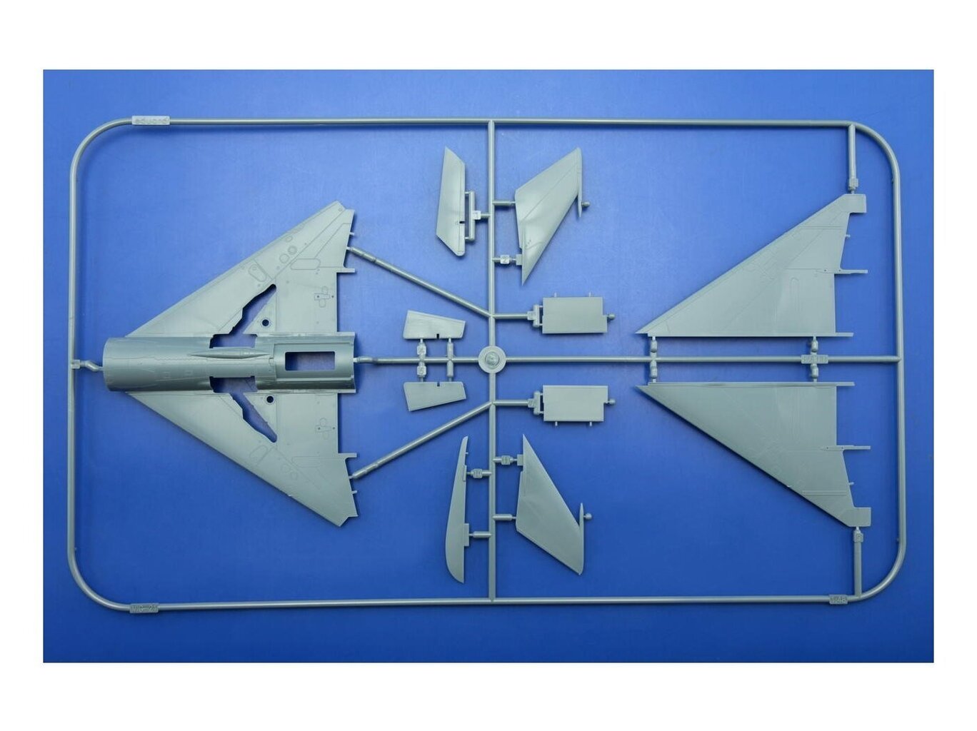 Surenkamas modelis MiG-21PFM Weekend Edition Eduard 84124 kaina ir informacija | Konstruktoriai ir kaladėlės | pigu.lt