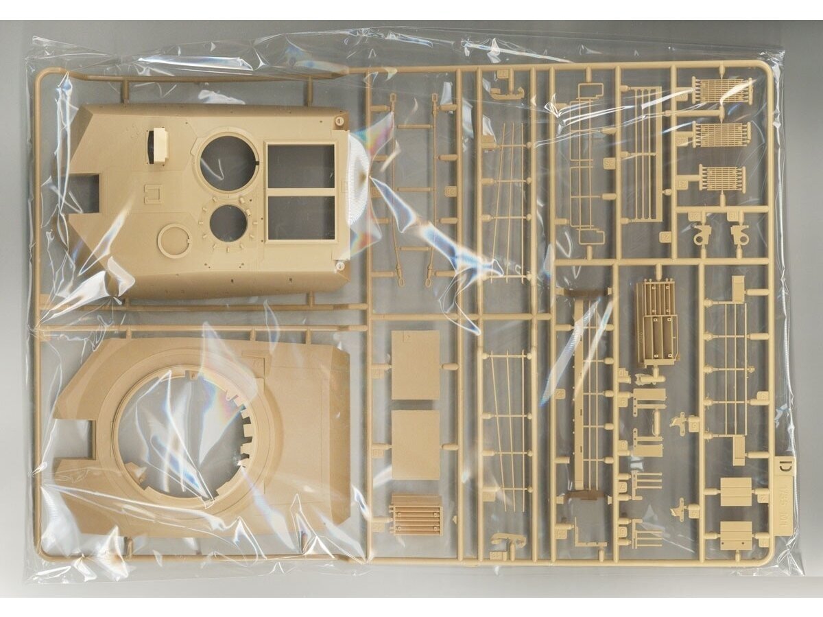 Surenkamas modelis M1A2 SEP V3 Abrams RFM, 1/35, 5104 kaina ir informacija | Konstruktoriai ir kaladėlės | pigu.lt