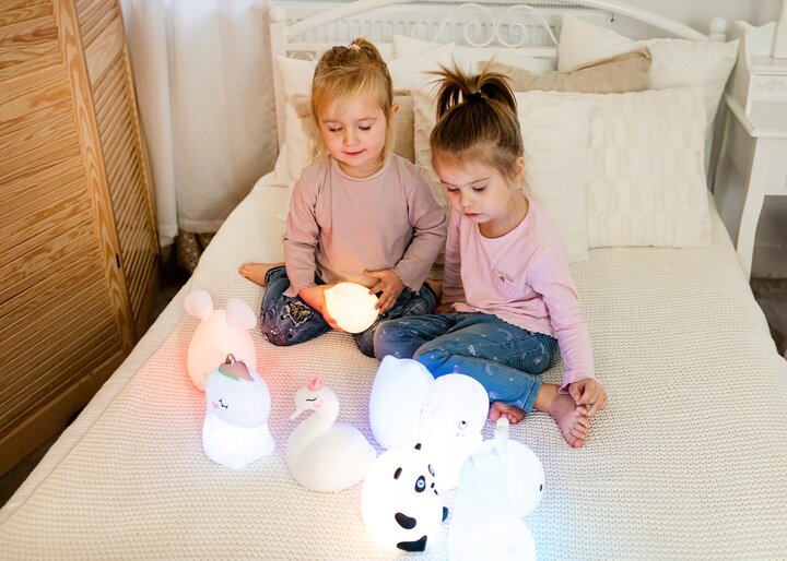 InnoGio vaikiškas stalinis šviestuvas Panda kaina ir informacija | Vaikiški šviestuvai | pigu.lt