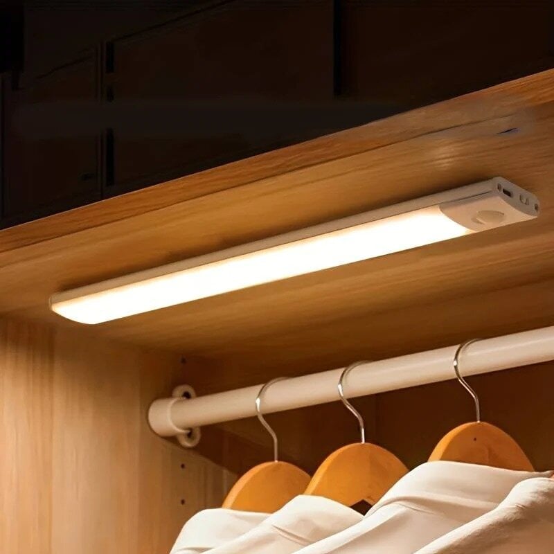 LED šviestuvas su judesio davikliu 40 cm - sidabrinės spalvos цена и информация | LED juostos | pigu.lt
