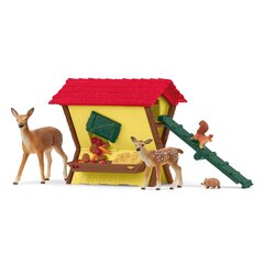 SCHLEICH FARM WORLD Miško gyvūnų maitinimas kaina ir informacija | Smėlio dėžės, smėlis | pigu.lt