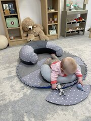 Funkcinė pagalvė su žaidimų kilimėliu Sėdinukas Hearts цена и информация | Развивающие коврики | pigu.lt