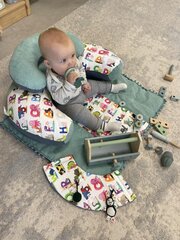 Funkcinė pagalvė su žaidimų kilimėliu Sėdinukas Letters kaina ir informacija | Lavinimo kilimėliai | pigu.lt