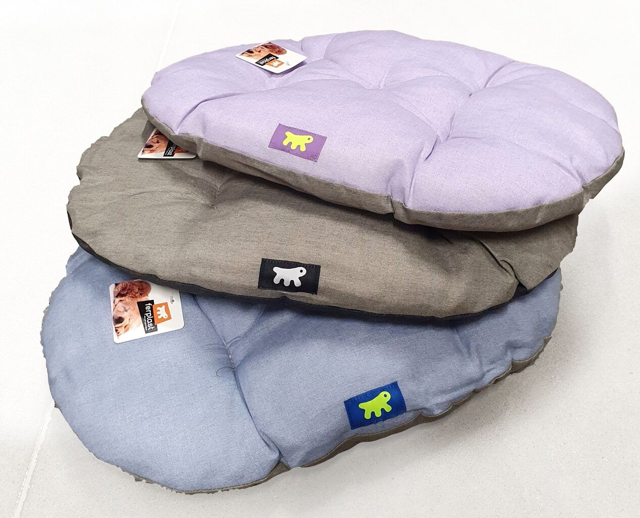 Čiužinys šunims Ferplast Relax 55/4, įvairių spalvų, 55x36 cm цена и информация | Guoliai, pagalvėlės | pigu.lt