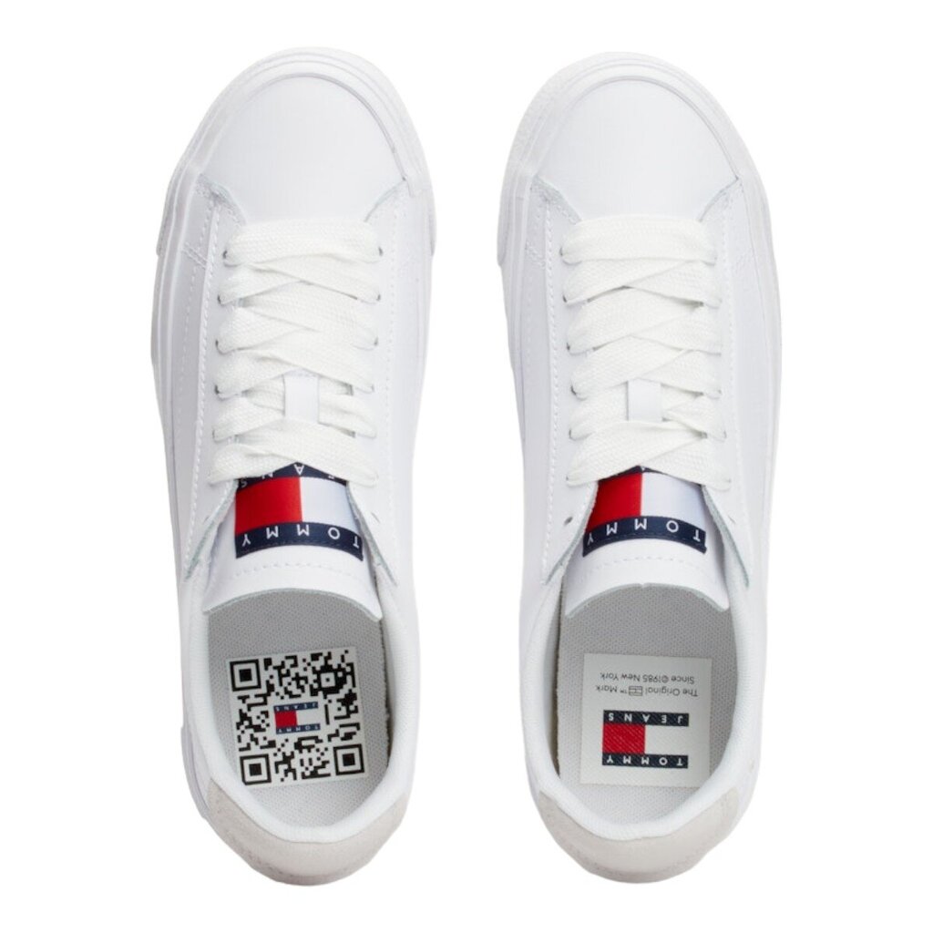 Tommy Hilfiger laisvalaikio batai moterims 87851, balti kaina ir informacija | Sportiniai bateliai, kedai moterims | pigu.lt