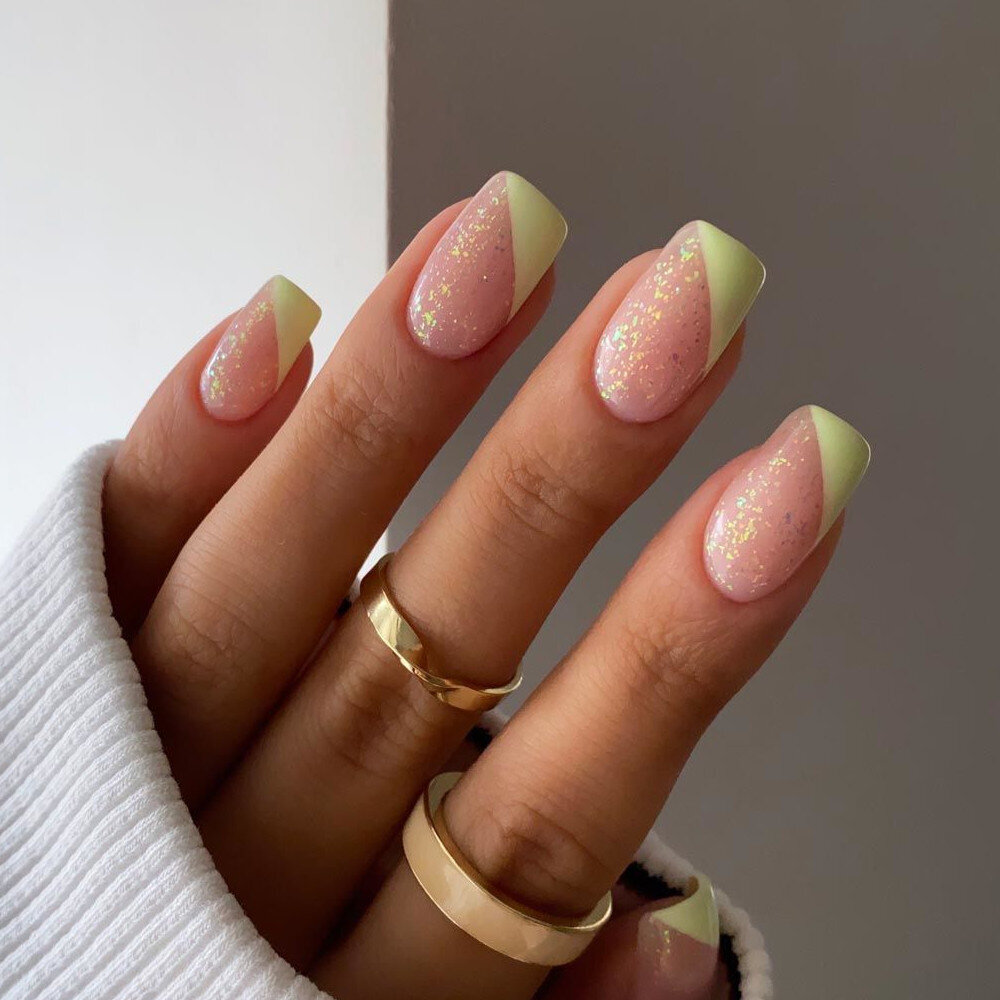 Hibridinis nagų lakas Semilac Top coat Top No Wipe Blinking Gold & Green Flakes, 7 ml kaina ir informacija | Nagų lakai, stiprintojai | pigu.lt