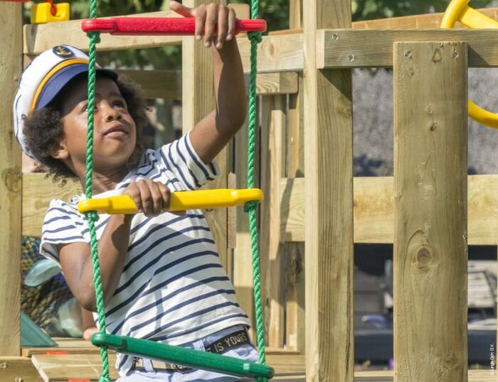 Žaidimų aikštelė Jungle Gym Voyager Clutter Bridge цена и информация | Vaikų žaidimų nameliai | pigu.lt