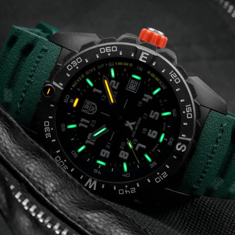 Luminox Bear Grylls XB.3735 Bear Grylls Mountain Watch XB.3735 kaina ir informacija | Moteriški laikrodžiai | pigu.lt