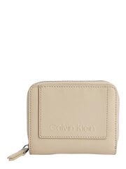 Piniginė Calvin Klein Ck Set Zip Around W/flap Md Doeskin K60K611099PBP 545010496 kaina ir informacija | Piniginės, kortelių dėklai moterims | pigu.lt