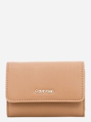 Кошелёк CALVIN KLEIN Ck Must Trifold Sm Brown Sugar K60K607251GA5 545010474 цена и информация | Женские кошельки, держатели для карточек | pigu.lt