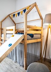 Дом-кровать со скалодромом JOEL 80x160cm цена и информация | Детские кровати | pigu.lt
