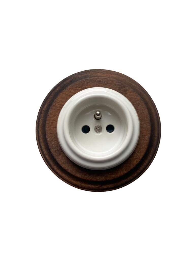 Olde Worlde Wooden Single French Socket elektros lizdai Ruda tamsiai ruda balta , kaina ir informacija | Elektros jungikliai, rozetės | pigu.lt