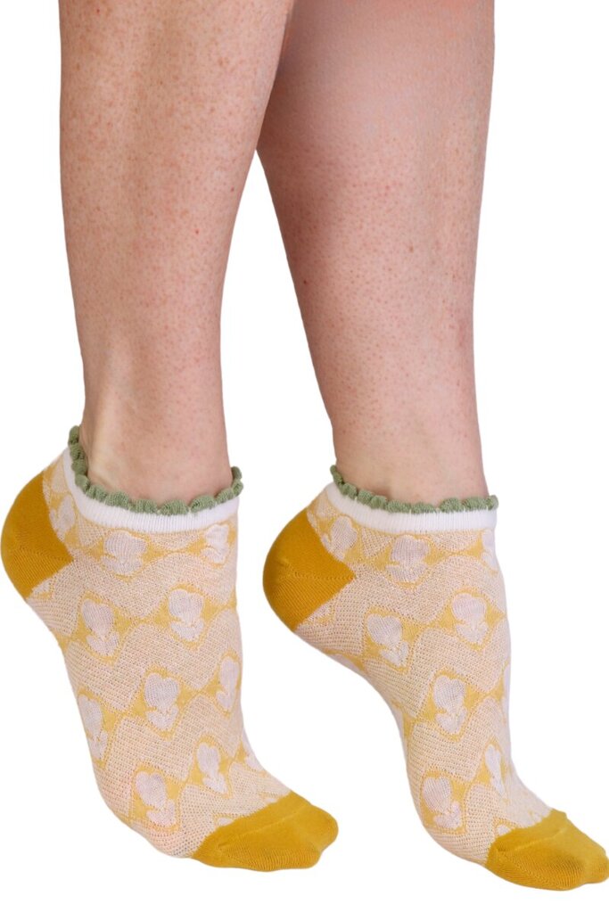 Kojinės moterims, geltonos цена и информация | Moteriškos kojinės | pigu.lt