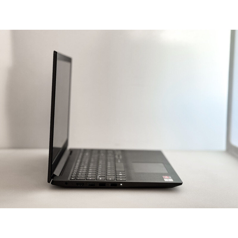 Lenovo V15-ADA 15.6" AMD Athlon Gold 3150U CPU 12GB RAM 512GB SSD kaina ir informacija | Nešiojami kompiuteriai | pigu.lt