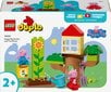 10431 LEGO® DUPLO Kiaulytės Pepos sodas ir namelis medyje kaina ir informacija | Konstruktoriai ir kaladėlės | pigu.lt