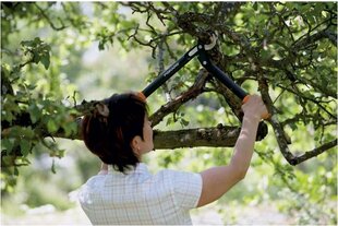 Сучкорез с загнутыми лезвиями Fiskars  (S, маленький) цена и информация | Садовые инструменты | pigu.lt