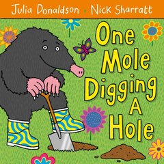 One Mole Digging A Hole Illustrated edition цена и информация | Книги для малышей | pigu.lt