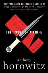 Twist of a Knife: A British Cozy Mystery kaina ir informacija | Fantastinės, mistinės knygos | pigu.lt