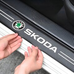 Apsauginiai anglies pluošto slenksčio lipdukai su SKODA logotipu, 4 vnt. цена и информация | Части салона автомобиля | pigu.lt