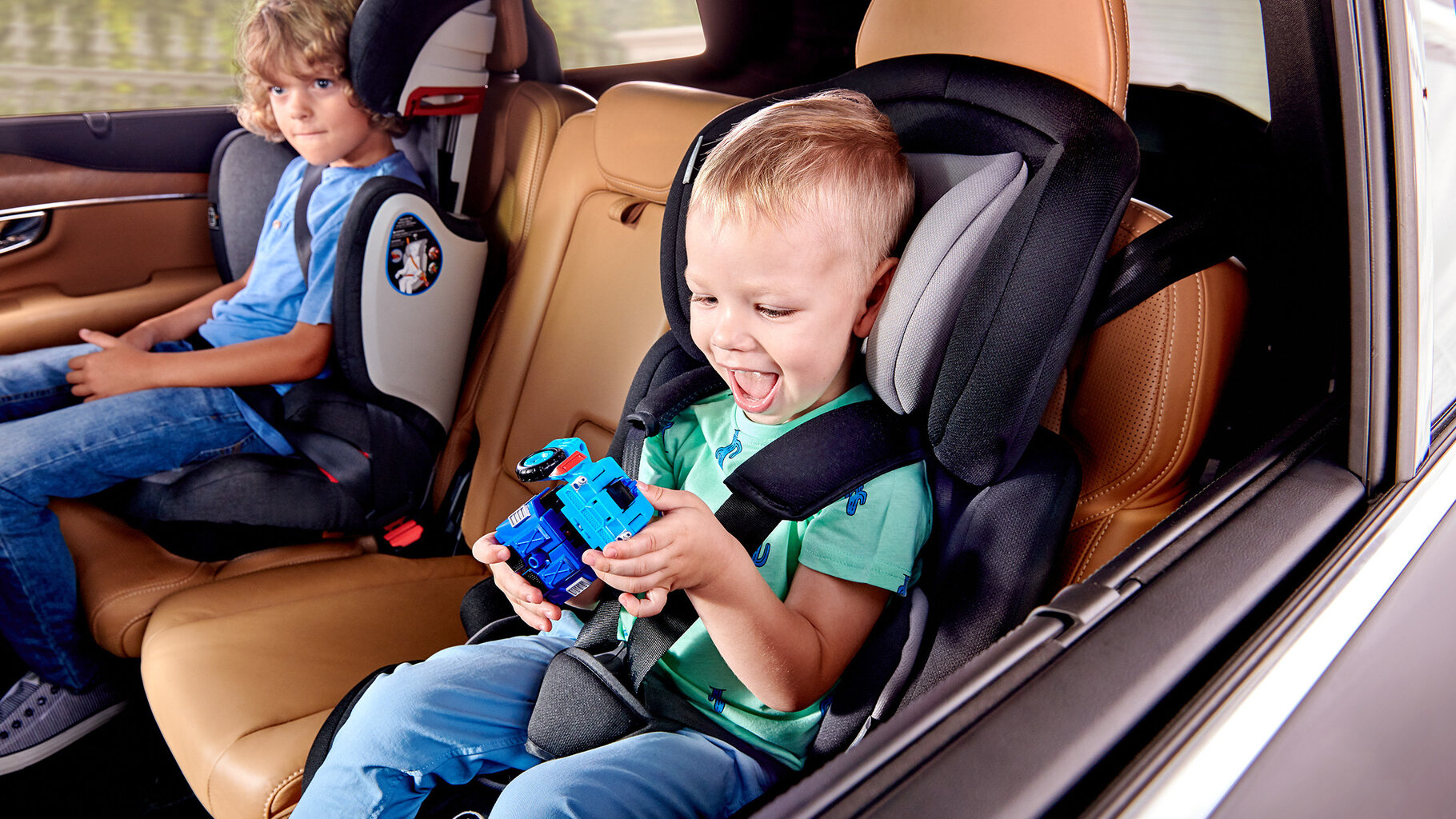 Automobilinė kėdutė KinderKraft Comfort Up 9-36kg, mėlyna цена и информация | Autokėdutės | pigu.lt