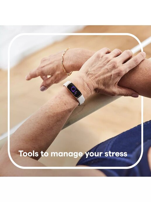 fitbit luxe