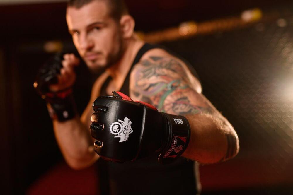 MMA gloves borys mańkowski 