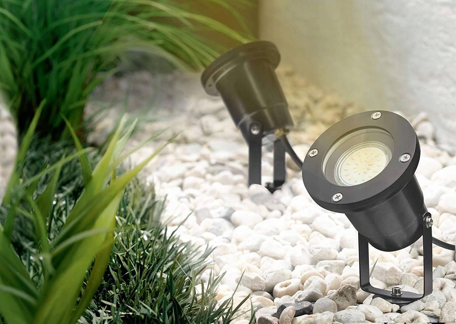 2x LED sodo lempos reflektorius GU10 IP54 sandarus Bendras aukštis 32,5 cm