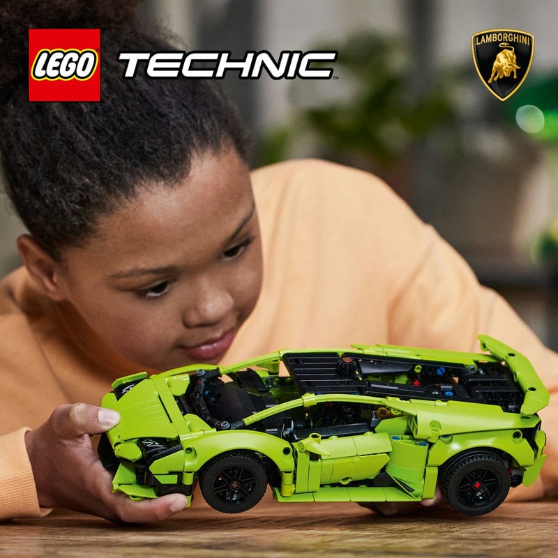 Modelis automobilio „Lamborghini“ gerbėjams