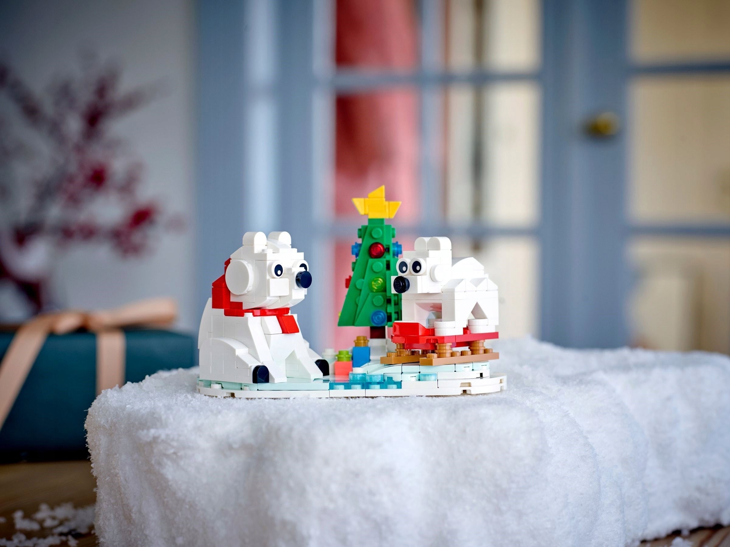 LEGO Classic Winter Polar Bears 40571 Product Number 40571