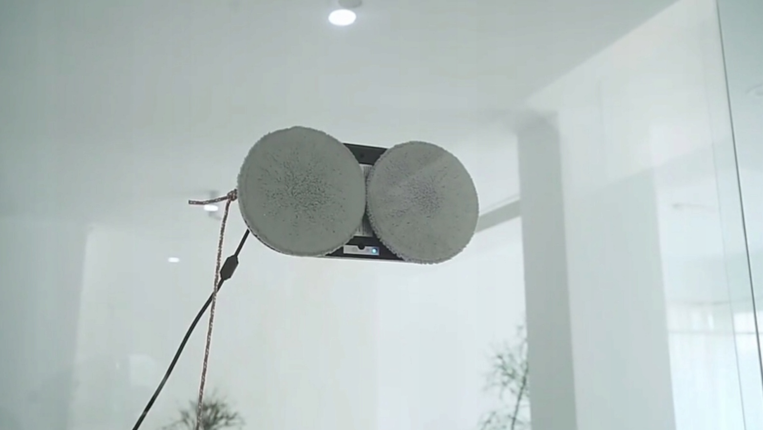 Chovery MAX langų valymo robotas Rinkinyje 21 vnt.  HIT Proximity krašto jutikliai